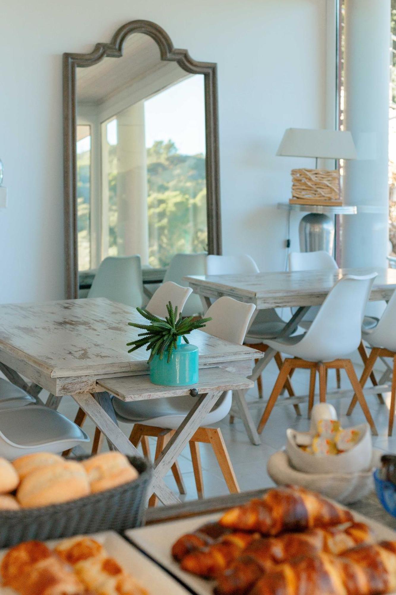 Es Cel De Begur Hotel Екстериор снимка