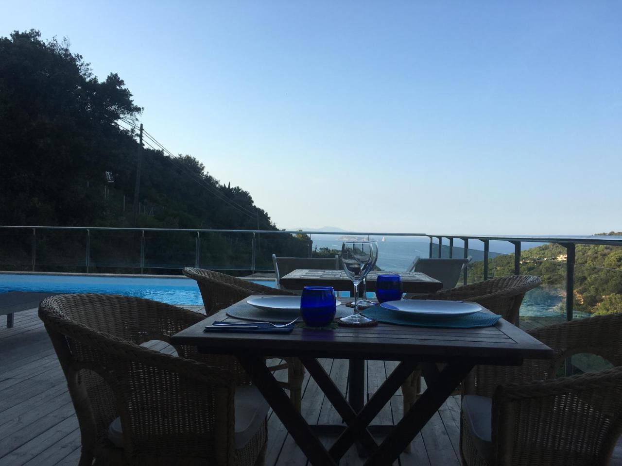 Es Cel De Begur Hotel Екстериор снимка
